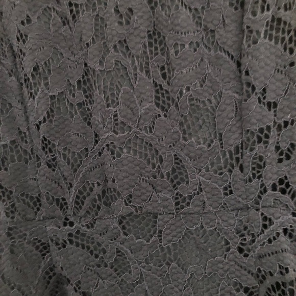 Navy blue lace dress (stretch lined) - Picture 12 of 15